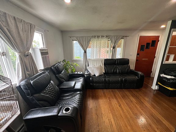 4th image of 6 Cresthill Rd #6