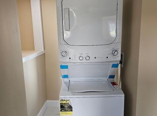 237 Helen St #1/2, Bridgeport, CT 06608