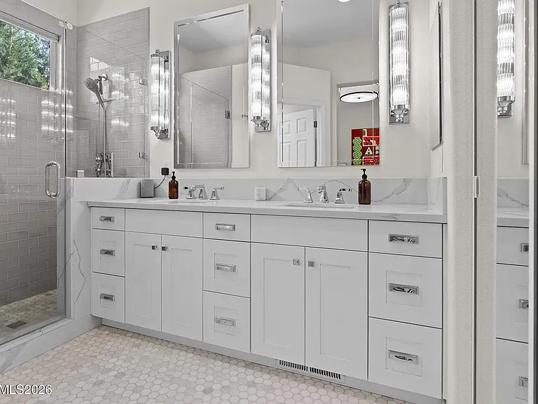 1610 Box Canyon Dr — Photo 22