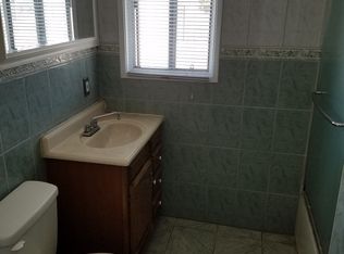 702 E Haltern St, Azusa, CA 91702