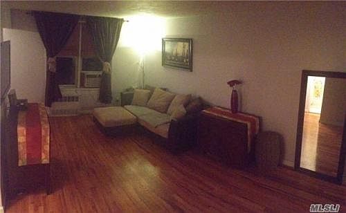 3rd image of 67-50 Thornton Pl APT 5A