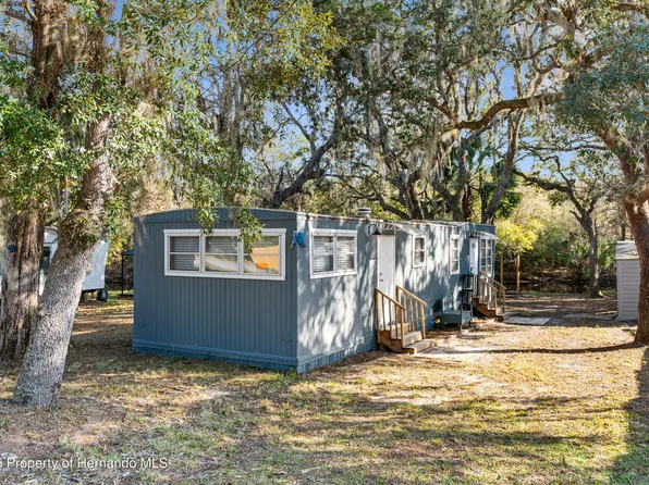 11750 E Cardinal Pl, Floral City, FL 34436