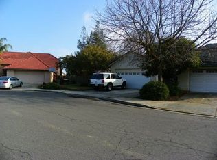 2293 E Ryan Ave, Fresno, CA 93720