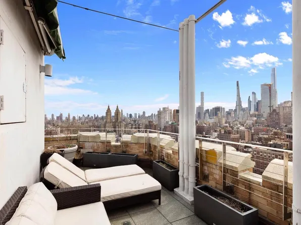 2166 Broadway image 8 of 13