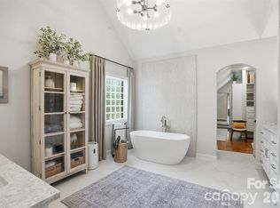 1401 Tara Plantation Blvd, Wesley Chapel, NC 28110