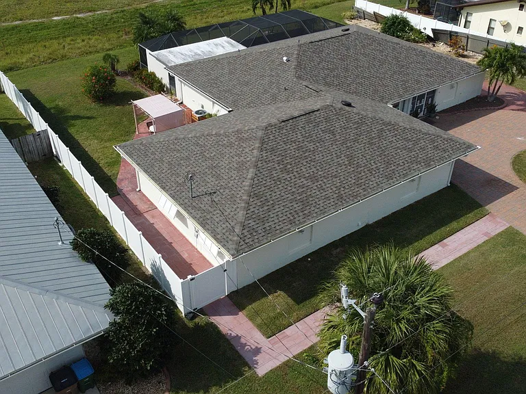 3652 SE 5th Ct — Photo 27