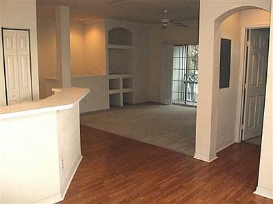 3rd image of 15350 Amberly Dr Unit 4322