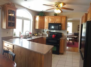 148 Ironworks Rd, Clinton, CT 06413