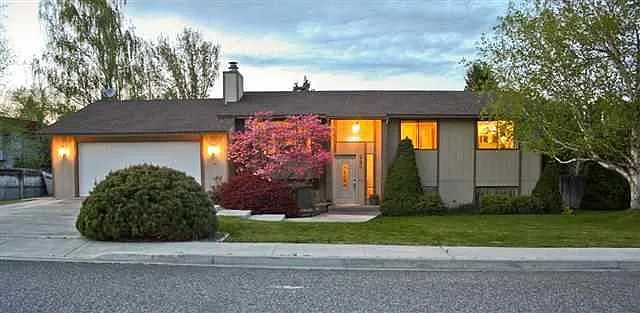 240 Indian Ct photo 1