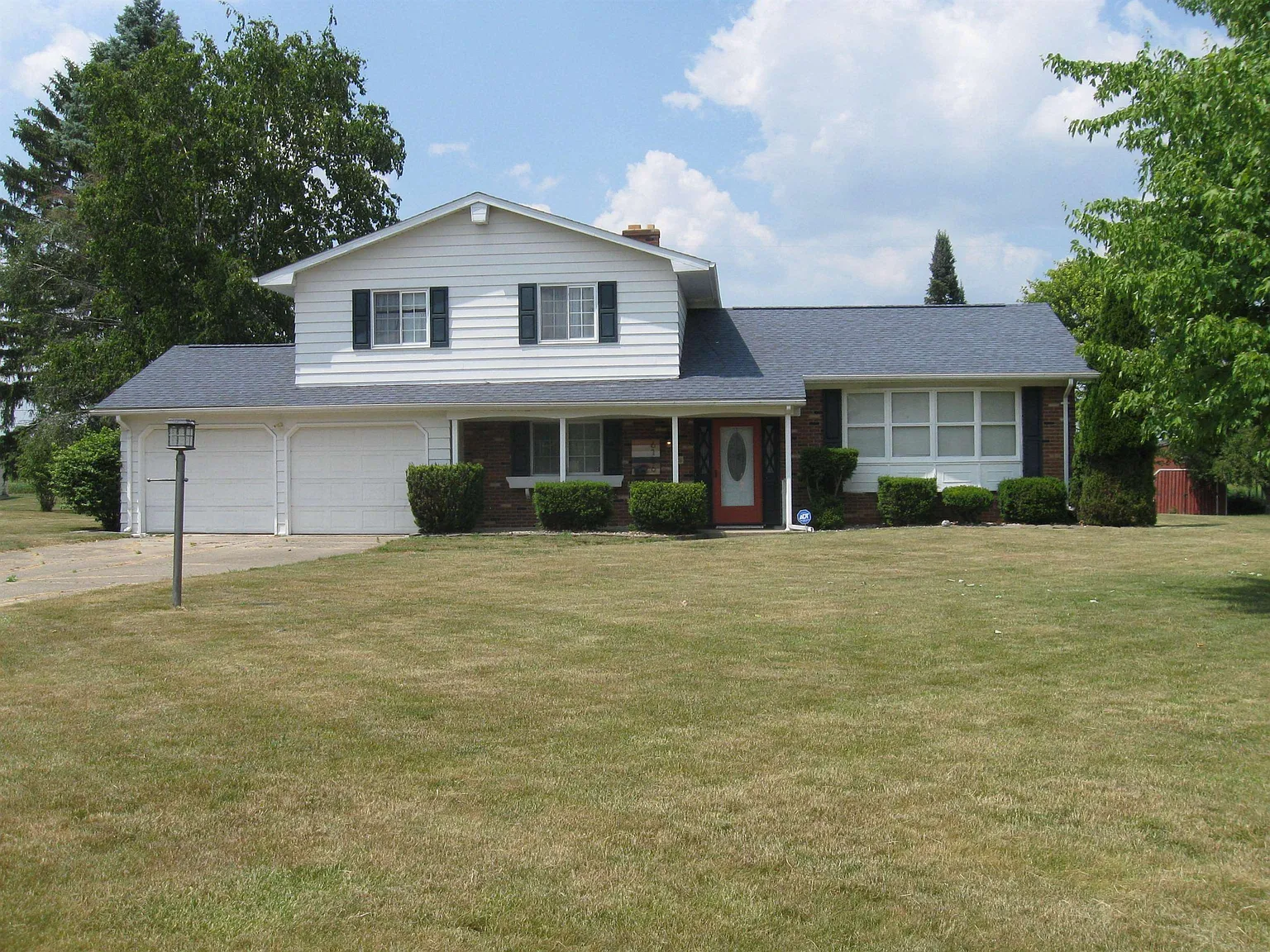 6156 Trenton Dr photo 1