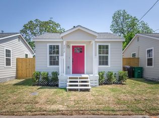 3210 Cortlandt St, Houston, TX 77018