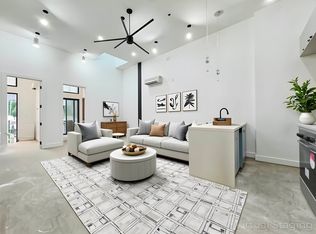 219 S 4th St #1, Brooklyn, NY 11211
