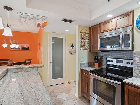 4th image of 4900 Brittany Dr S APT 1001