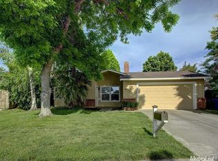 15 Lochness Ct, Sacramento, CA 95826