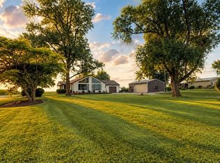 9021 S 200 E, Columbia City, IN 46725