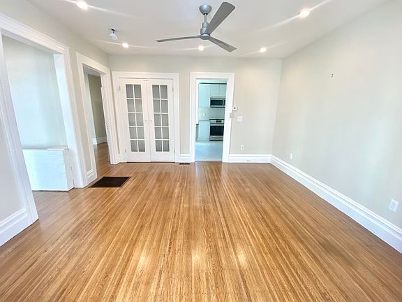 4th image of 951B Dolores St