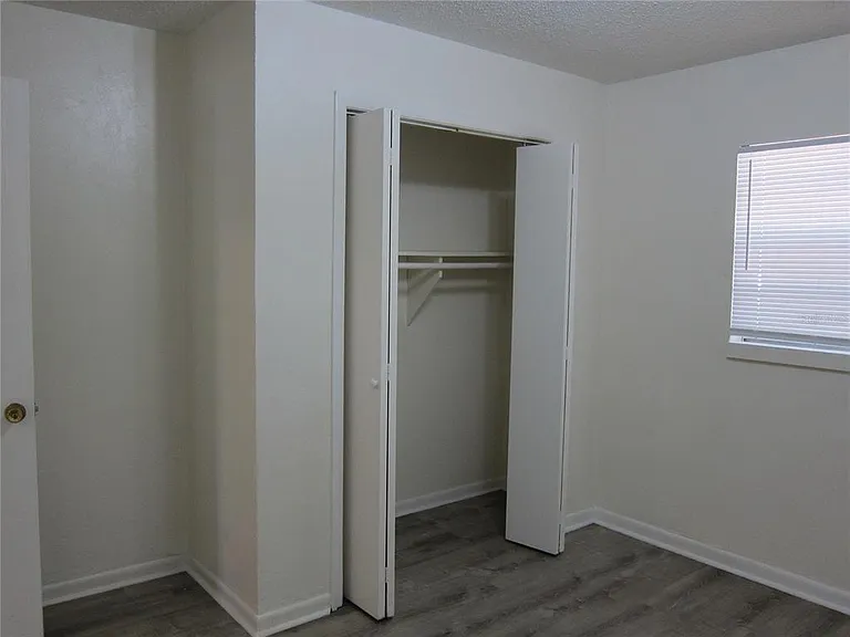 37 NE 21st Ter #B — Photo 18