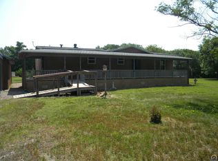 408 S Walnut St, Lebo, KS 66856