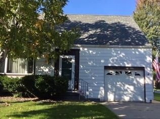 83 Cheltenham Dr, Buffalo, NY 14216