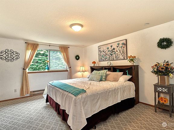 4th image of 20617 28th Avenue W #D4