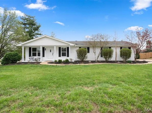 1080 Sagebrush Trl, Ballwin, MO 63011