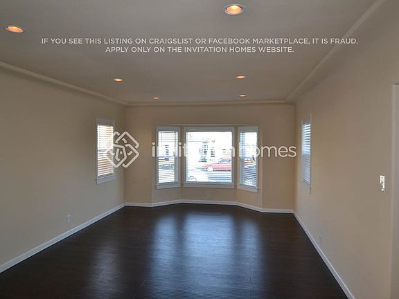 3rd image of 10217 S Hobart Blvd