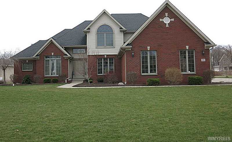 1st image of 35 Briarwood Ln