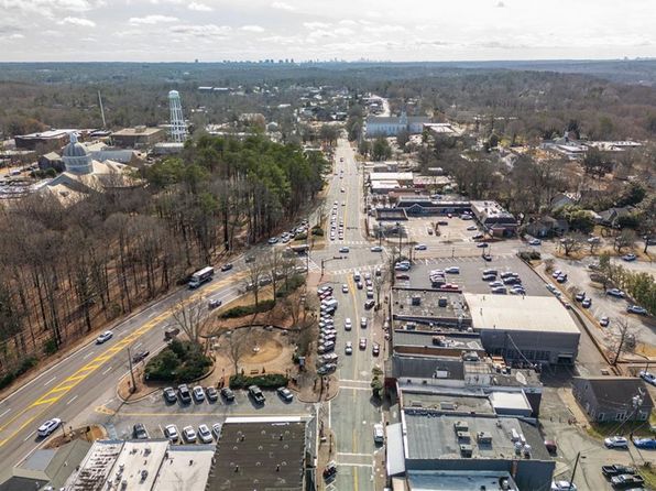 16 Ramsey St, Roswell, GA 30075