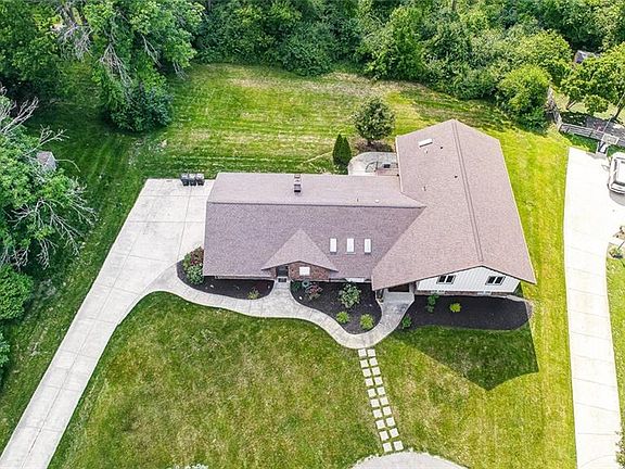 4th image of 6521 Cedarview Ct