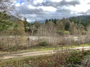 241 Gordon Way N, Grants Pass, OR 97527