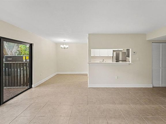 5th image of 11502 7TH LANE N #1401