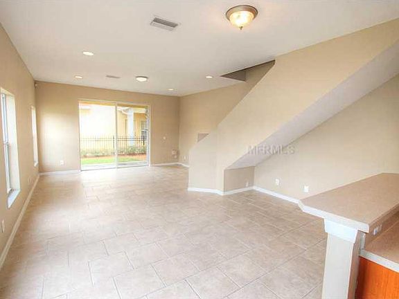 3rd image of 11020 Winter Crest Dr