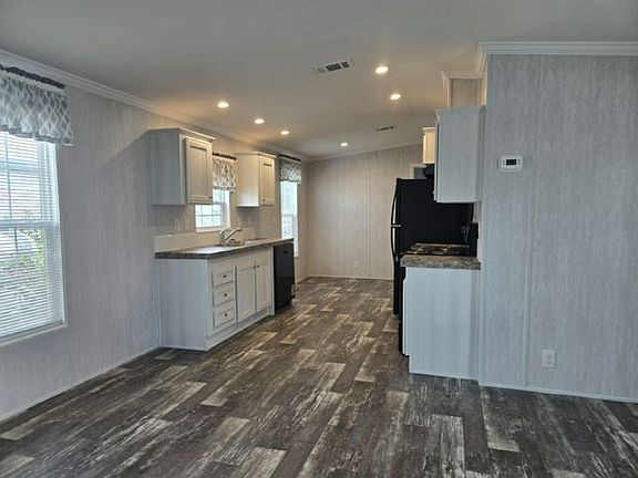 3rd image of 7400 46th Ave N Lot 153