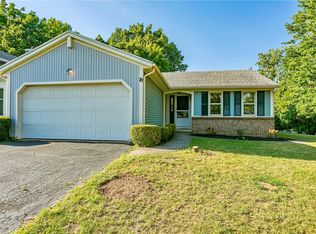 70 Winfield Ln, Webster, NY 14580