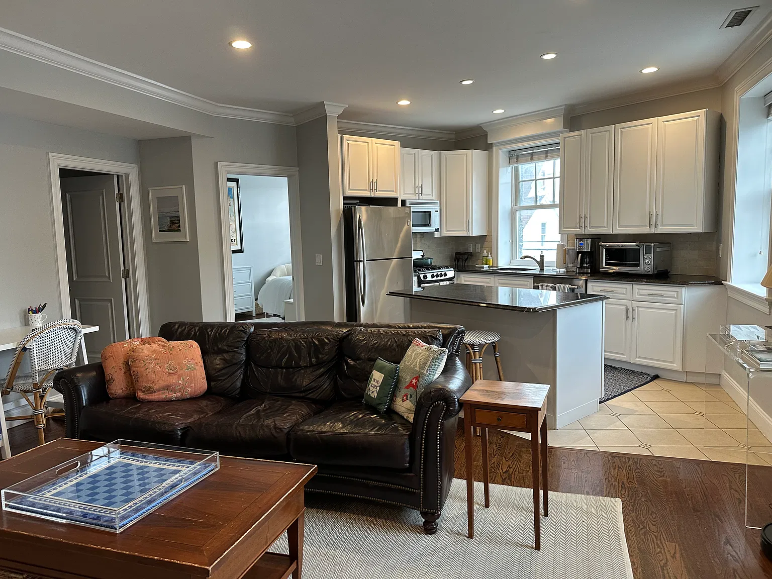 1 bed, 850 sqft, $2,750 — Photo 4