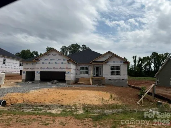 1215 Gardenia Dr #42, Mount Ulla, NC 28125