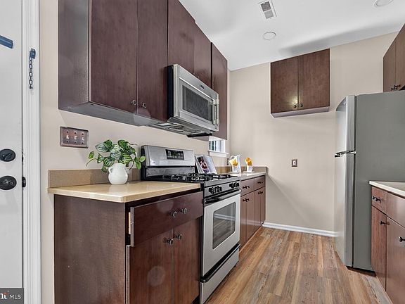 4th image of 1336 Half St SW #1336