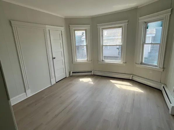 190 Brook St #3, Hartford, CT 06120