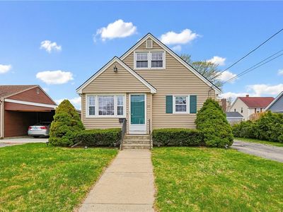 299 Woodward Ave, East Providence, RI, 02914
