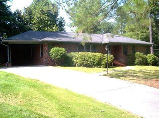 1303 Lakemont Dr, Dalton, GA 30720