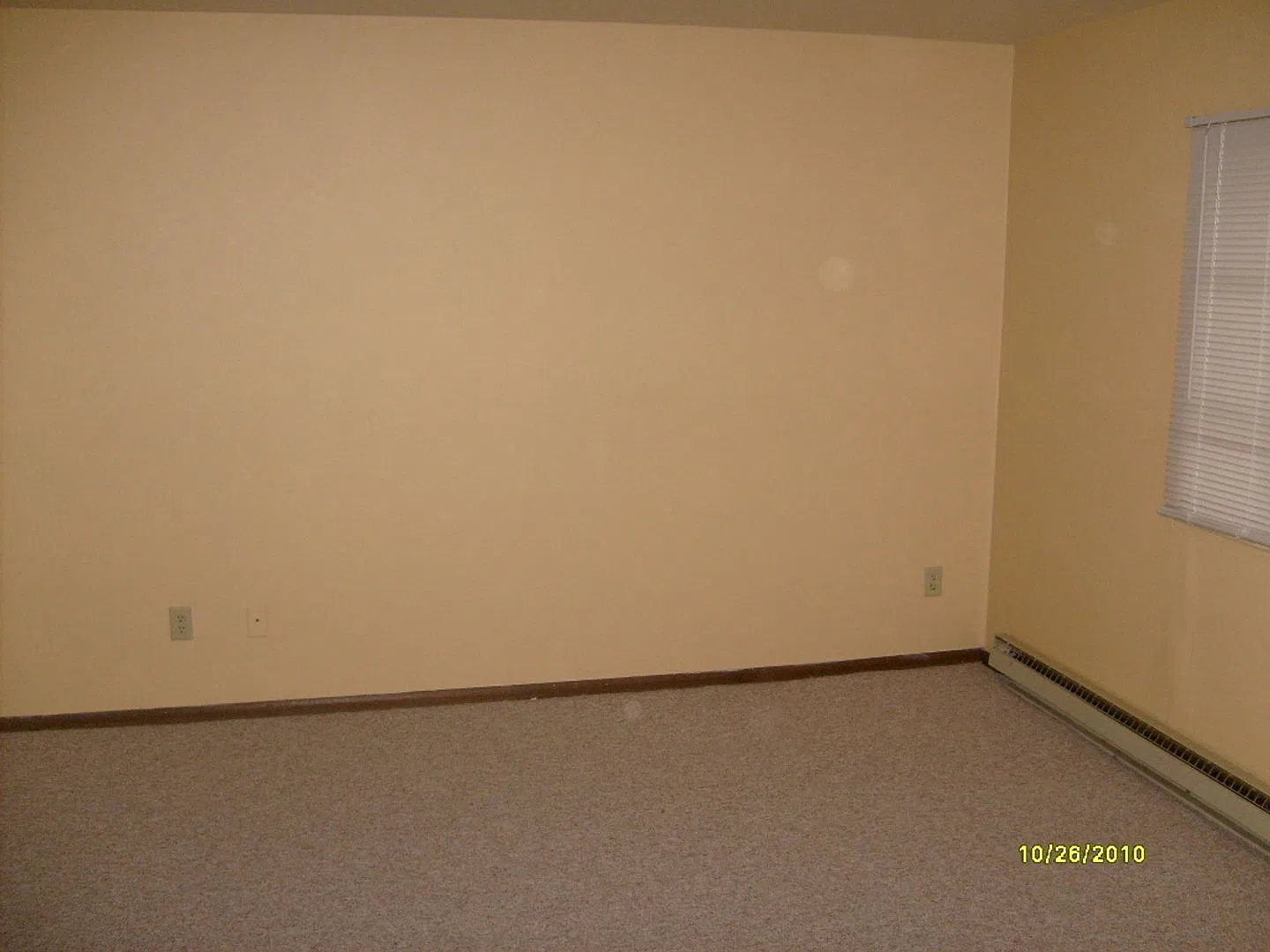 130 N. Hancock Street — Photo 3