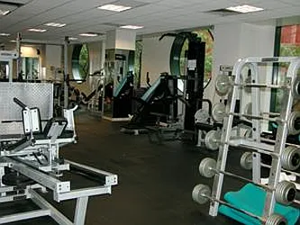 Rented by R New York