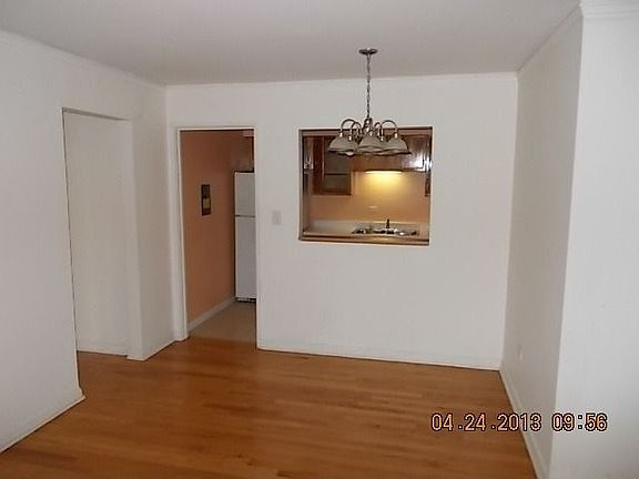 5th image of 8500 Skokie Blvd APT 2F