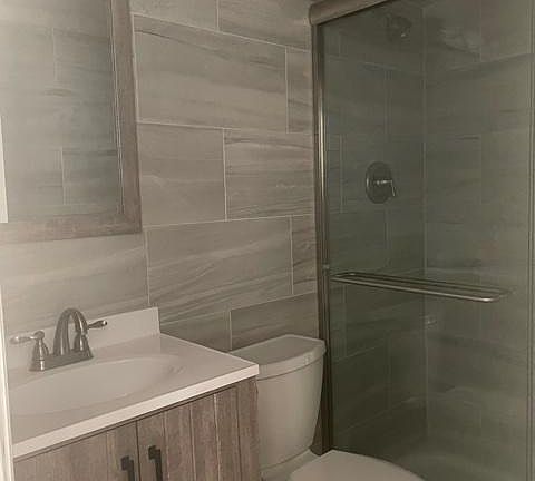 4th image of 656 Correll Ave Floor 2