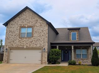 346 Rye Dr, Clarksville, TN 37043