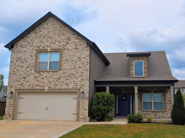 346 Rye Dr, Clarksville, TN 37043