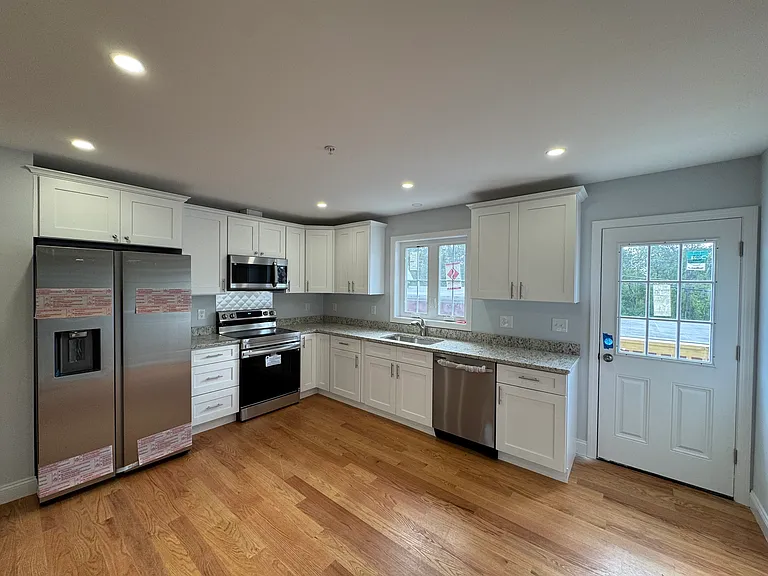 53 Concord St — Photo 13