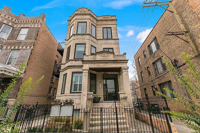 1st image of 942 N Fairfield Ave #2R