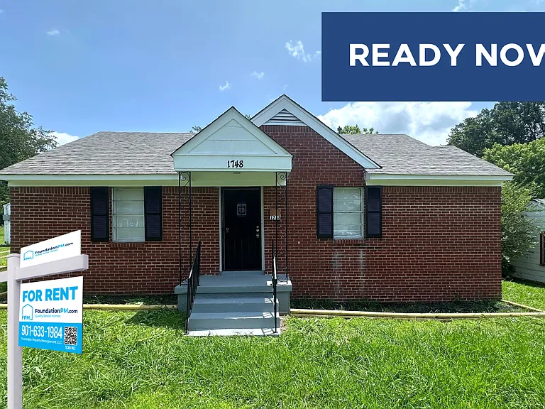 1748 Benning St — Photo 1