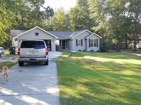 197 Foxwood Dr, Byron, GA 31008